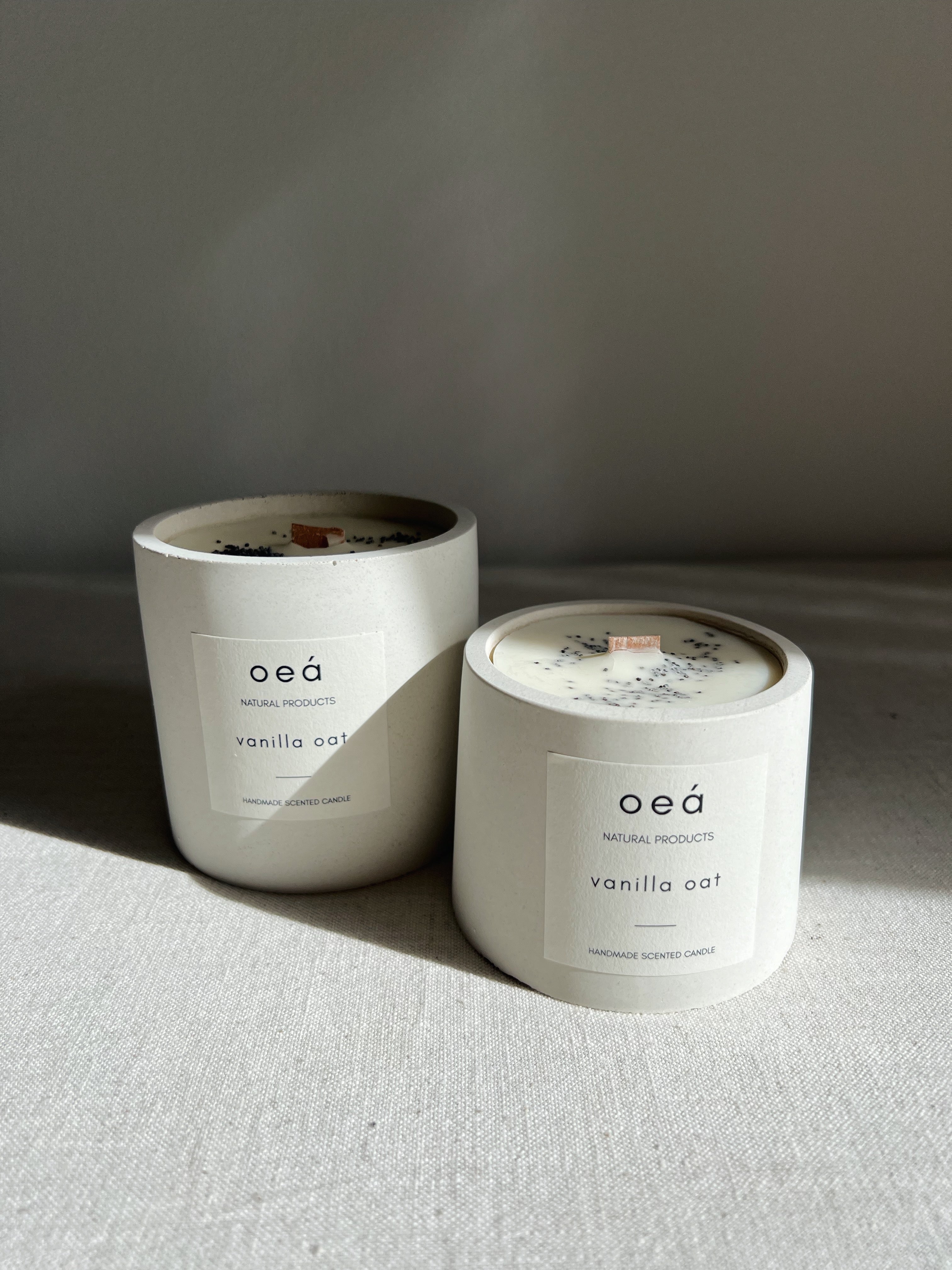 Candle 'vanilla oat' with vanilla and orange scent (240g) 