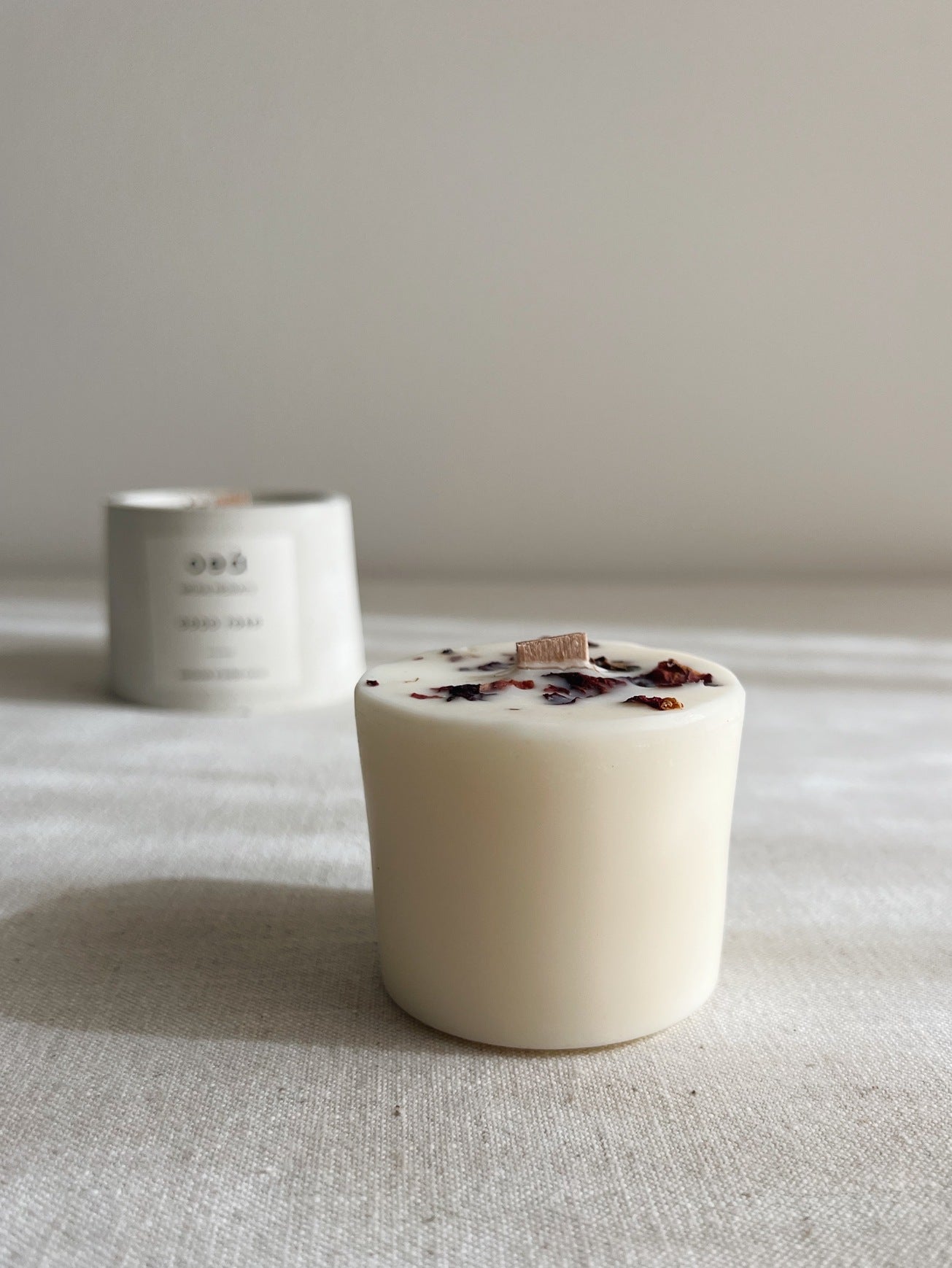 Refill candle 'coco rose' with rose and coconut scent (125g)