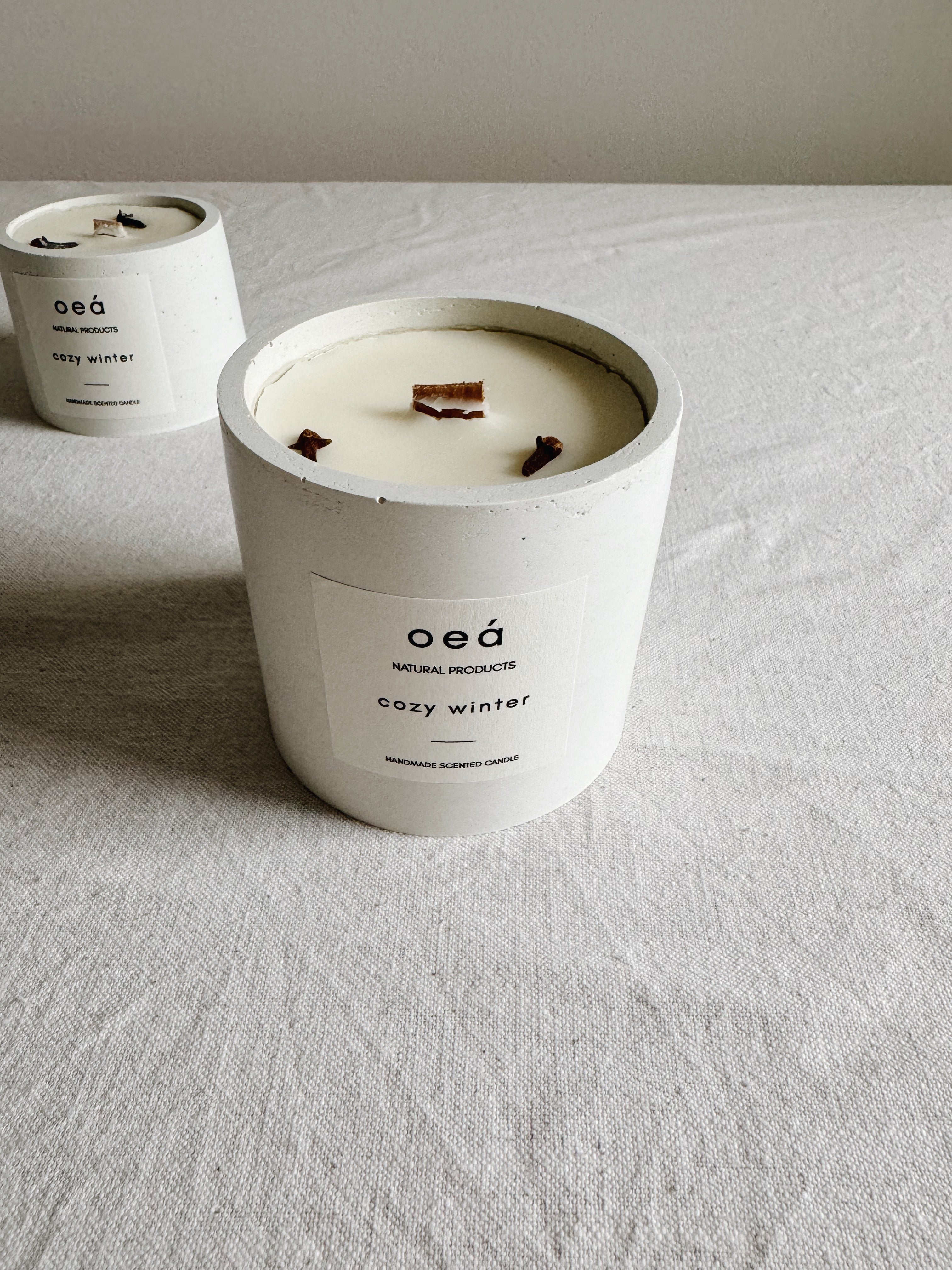 Candle Special Edition 'Cozy Winter' with Essential Orange, Cinnamon & Clove Oil (240g)