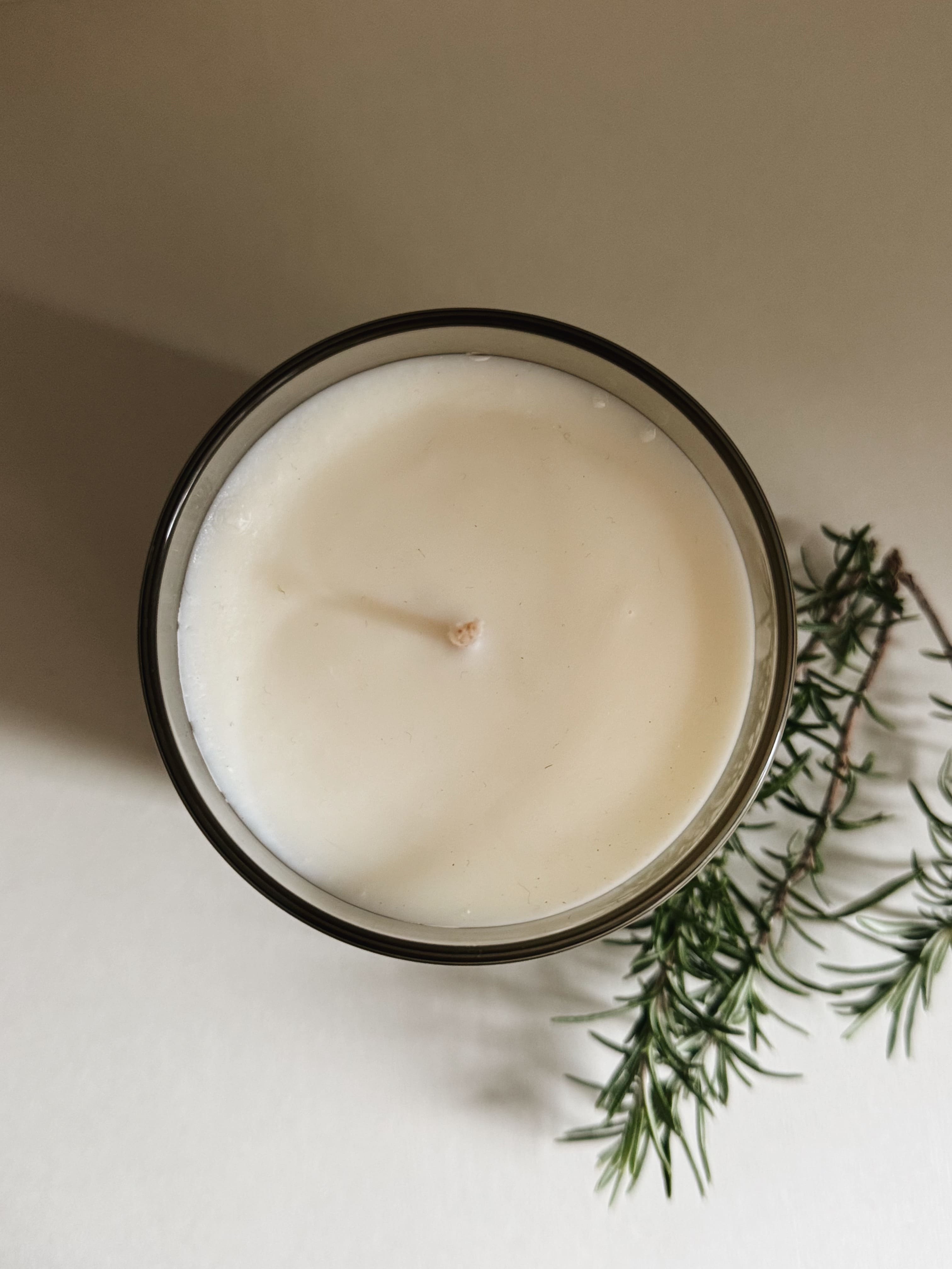 Scented Candle ROSEMARY  | Fresh fragrance with soy and rapeseed wax (300g)