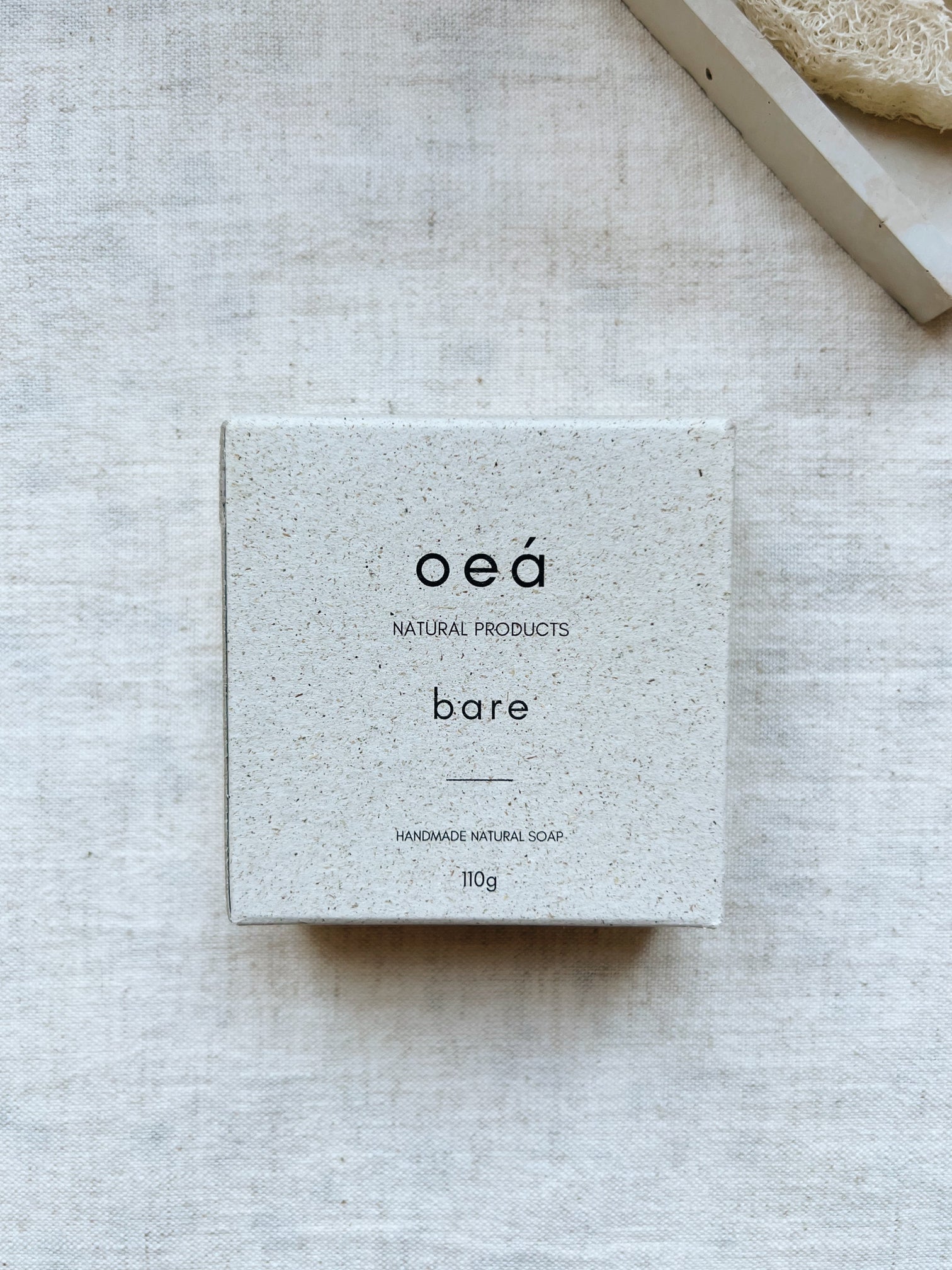 Natural soap 'bare' with organic oils and without additives