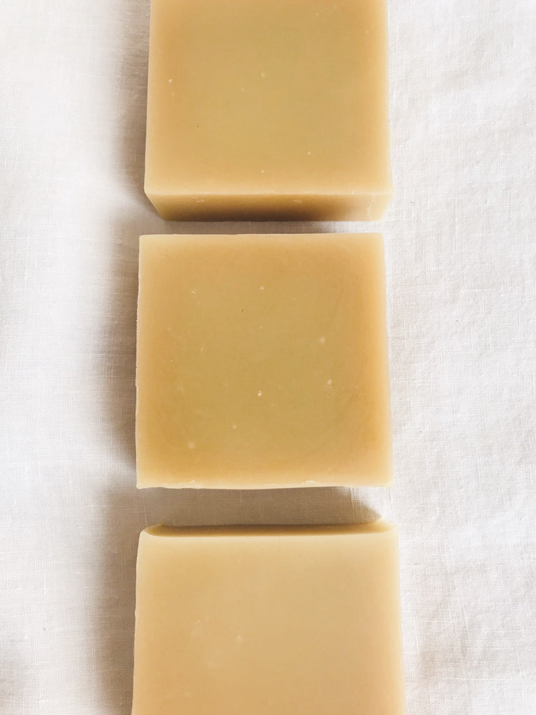 Natural soap 'green tea' with green tea hydrolate and lemongras